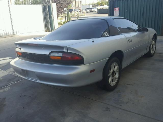 2G1FP22GX22170727 - 2002 CHEVROLET CAMARO Z28 SILVER photo 4