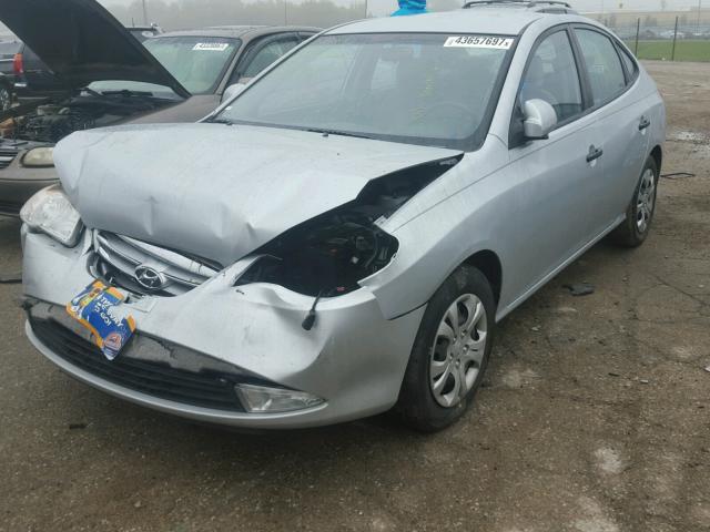 KMHDU4AD0AU143115 - 2010 HYUNDAI ELANTRA SILVER photo 2