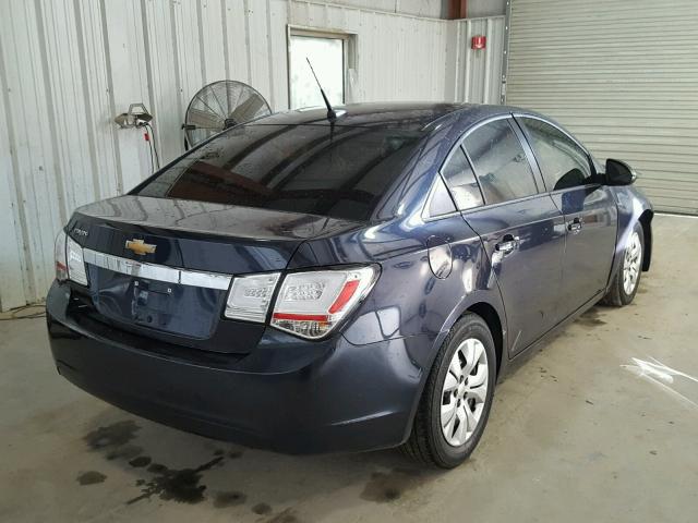 1G1PA5SG3E7114259 - 2014 CHEVROLET CRUZE LS BLUE photo 4