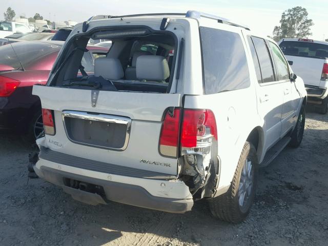 5LMEU88H04ZJ12438 - 2004 LINCOLN AVIATOR 白色 照片 4