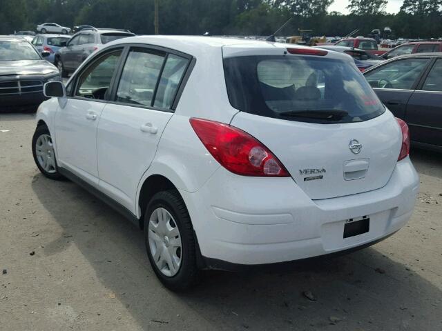 3N1BC13E78L430722 - 2008 NISSAN VERSA S WHITE photo 3