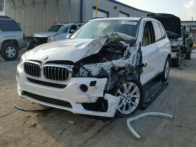 5UXKR0C54F0P12900 - 2015 BMW X5 XDRIVE3 WHITE photo 2