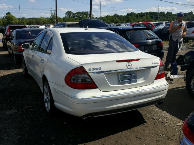 WDBUF87X39B384003 - 2009 MERCEDES-BENZ E 350 4MAT WHITE photo 3