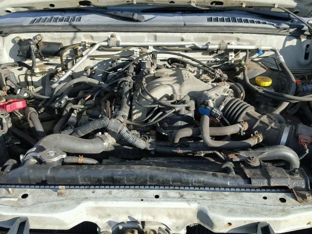 5N1ED28Y52C502144 - 2002 NISSAN XTERRA SILVER photo 7