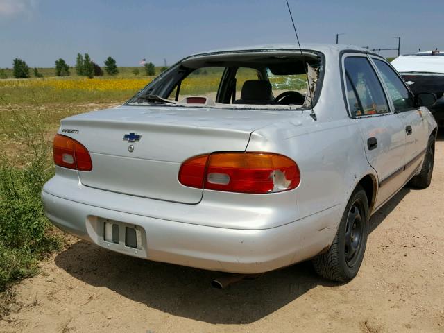 1Y1SK52831Z435123 - 2001 CHEVROLET GEO PRIZM 银色 照片 4