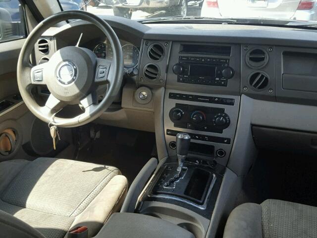 1J8HG48K06C104516 - 2006 JEEP COMMANDER GRAY photo 9