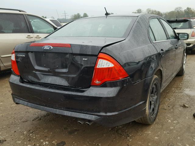 3FAHP0HA4BR320944 - 2011 FORD FUSION SE BLACK photo 4