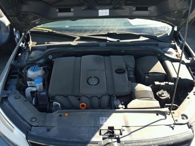 3VWDZ7AJ3BM329263 - 2011 VOLKSWAGEN JETTA SE 灰色 照片 7