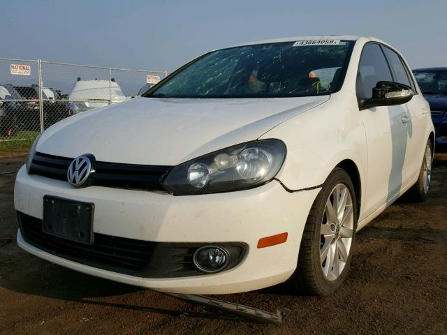 WVWDM7AJ6BW308036 - 2011 VOLKSWAGEN GOLF WHITE photo 2