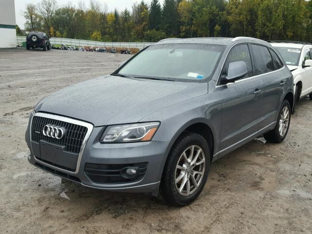 WA1LFAFP1CA109789 - 2012 AUDI Q5 PREMIUM SILVER photo 2