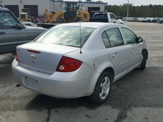 1G1AK55F367796101 - 2006 CHEVROLET COBALT GRAY photo 4