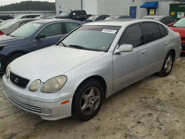 JT8BH68X7W0010859 - 1998 LEXUS GS 银色 照片 2