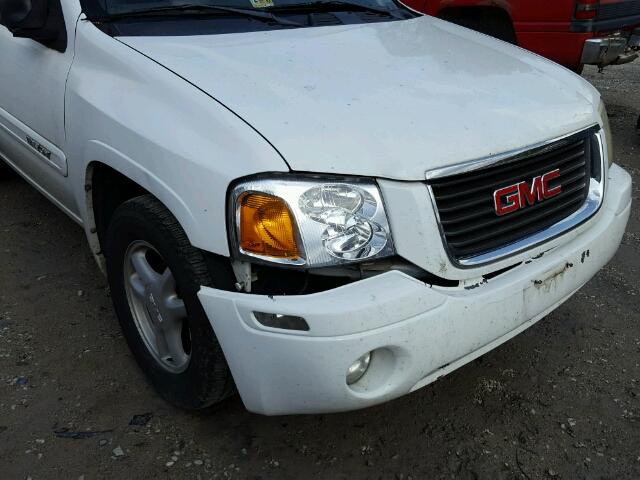 1GKDT13S242384342 - 2004 GMC ENVOY WHITE photo 9