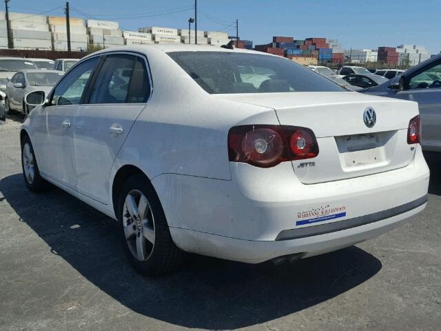 3VWRL71K99M061569 - 2009 VOLKSWAGEN JETTA TDI WHITE photo 3