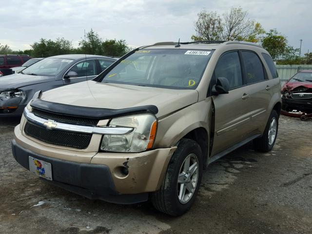 2CNDL73F256110270 - 2005 CHEVROLET EQUINOX LT GOLD photo 2