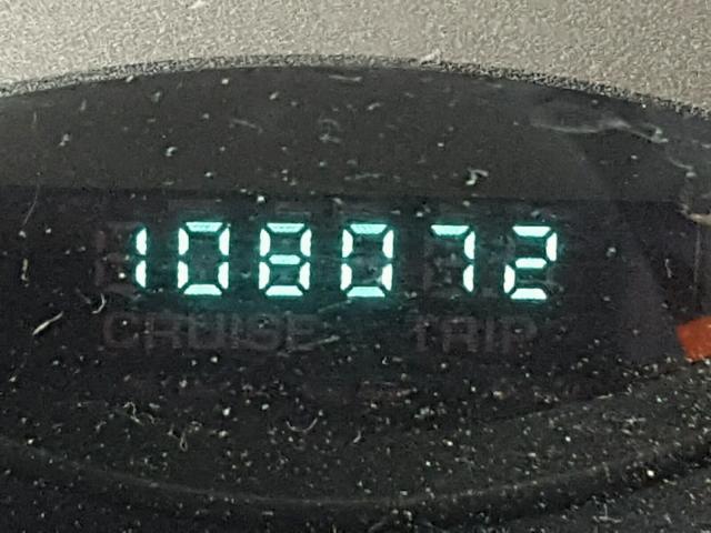 1J8GL38K16W213812 - 2006 JEEP LIBERTY RE BLACK photo 8