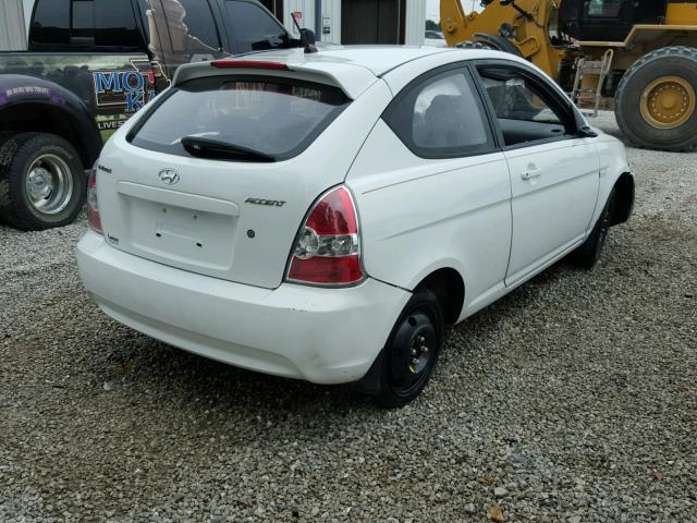 KMHCM3AC0AU151843 - 2010 HYUNDAI ACCENT BLU WHITE photo 4