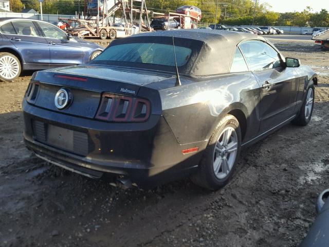 1ZVBP8EM4E5303112 - 2014 FORD MUSTANG BLACK photo 4