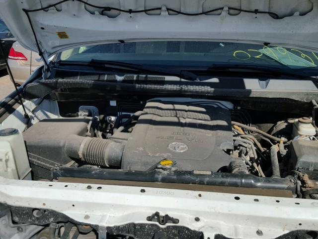 5TFRM5F1XBX029931 - 2011 TOYOTA TUNDRA DOU WHITE photo 7