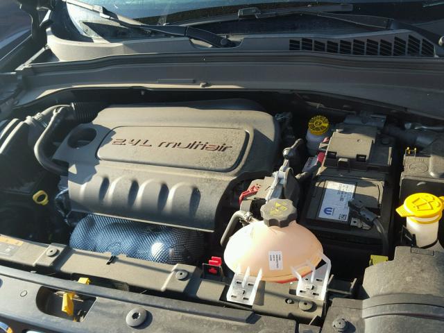 ZACCJBAB8HPE91087 - 2017 JEEP RENEGADE S GRAY photo 7