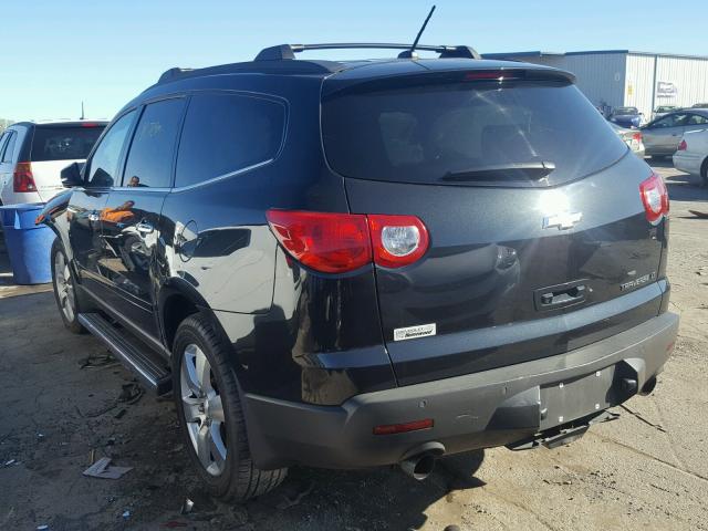 1GNLRGED7AJ225459 - 2010 CHEVROLET TRAVERSE L BLACK photo 3