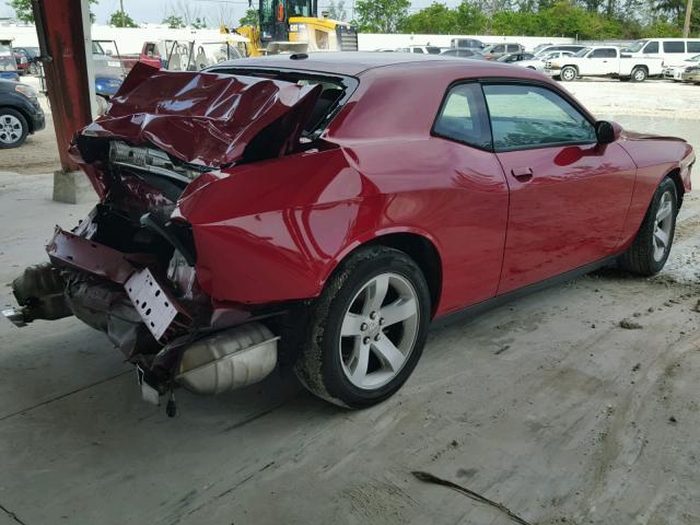 2C3CDYAG0DH517803 - 2013 DODGE CHALLENGER RED photo 4