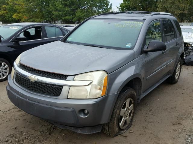 2CNDL23F956166970 - 2005 CHEVROLET EQUINOX GRAY photo 2