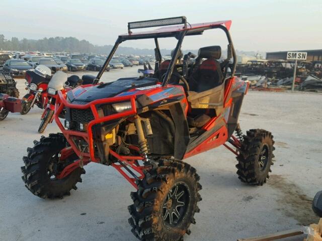 3NSVBE875GF444841 - 2016 POLARIS RZR S 900 RED photo 2