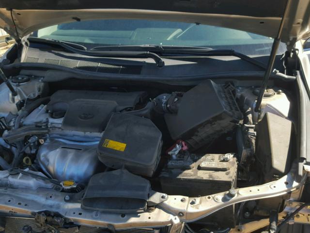 4T1BF1FK4FU914139 - 2015 TOYOTA CAMRY LE ოქროსფერი ფოტო 7