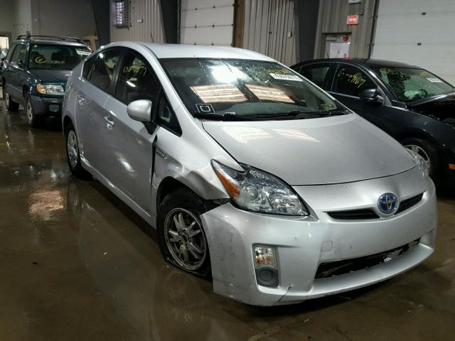 JTDKN3DUXB0321135 - 2011 TOYOTA PRIUS SILVER photo 1