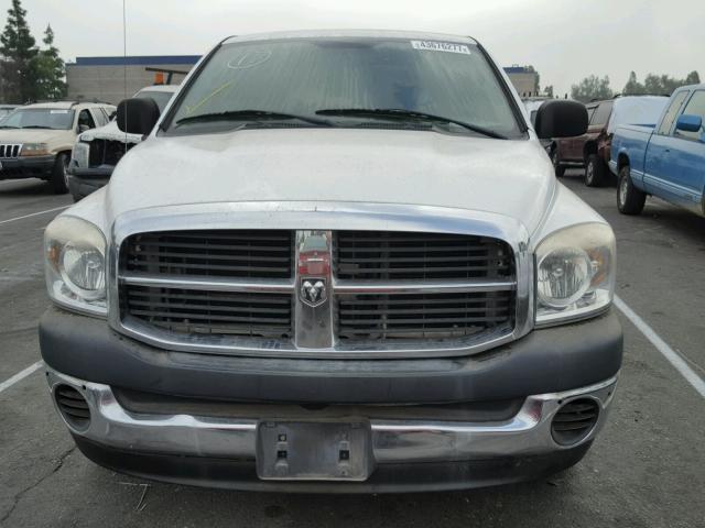 1D7HA18N38J239124 - 2008 DODGE RAM 1500 S WHITE photo 9