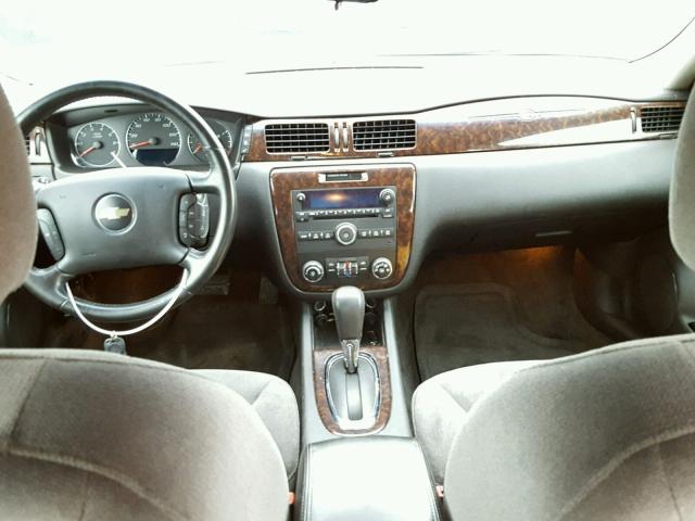 2G1WB5E36C1191560 - 2012 CHEVROLET IMPALA GRAY photo 9