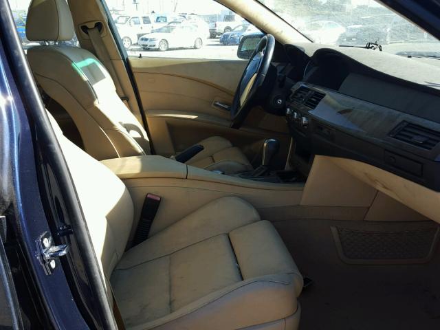 WBANB33545CN67680 - 2005 BMW 545 I BLUE photo 5