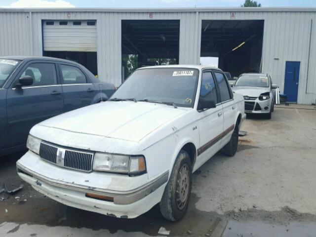 1G3AJ55M3T6360942 - 1996 OLDSMOBILE CIERA SL WHITE photo 2