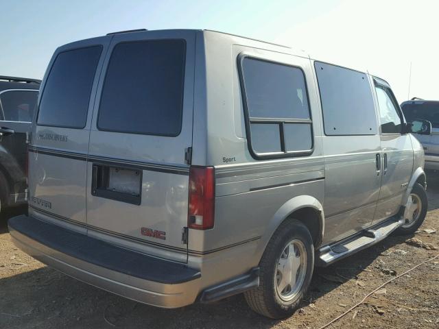 1GDDM19XX2B518468 - 2002 GMC SAFARI XT GRAY photo 4