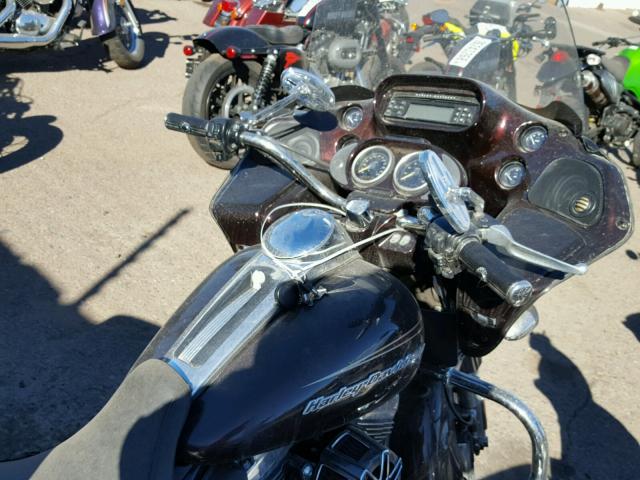 1HD1KGM15BB668747 - 2011 HARLEY-DAVIDSON FLTRU BROWN photo 5