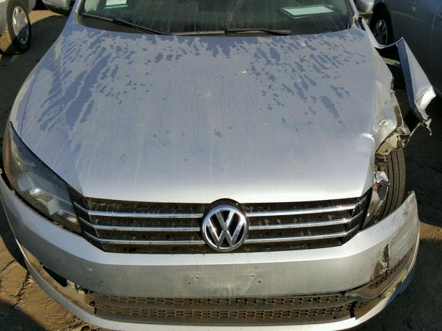 1VWAP7A38DC049708 - 2013 VOLKSWAGEN PASSAT S فضي صورة 7