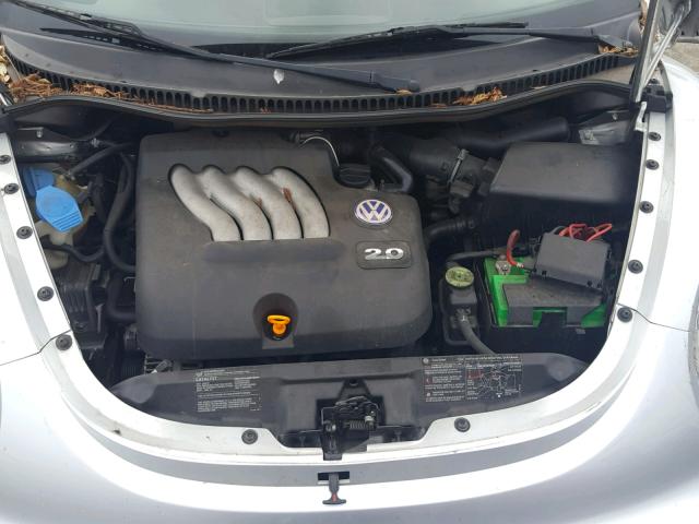 3VWCK21C04M401592 - 2004 VOLKSWAGEN NEW BEETLE 银色 照片 7