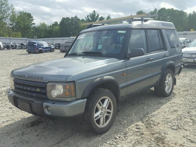 SALTW19474A833570 - 2004 LAND ROVER DISCOVERY GRAY photo 2