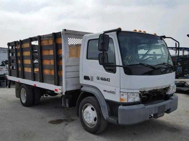 3FRLL45Z77V424086 - 2007 FORD LOW CAB FO WHITE photo 1