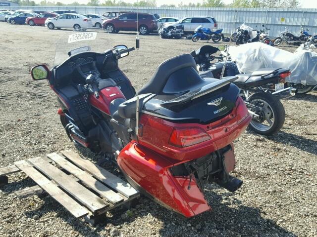 JH2SC68V9FK100234 - 2015 HONDA GL1800 RED photo 3