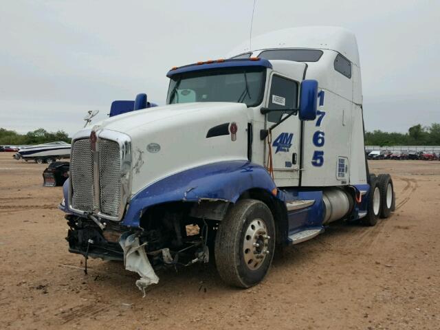 1XKAD49X78R225317 - 2008 KENWORTH CONSTRUCTI WHITE photo 2