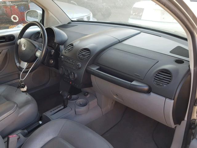 3VWDD21C01M468767 - 2001 VOLKSWAGEN NEW BEETLE ვერცხლისფერი ფოტო 5