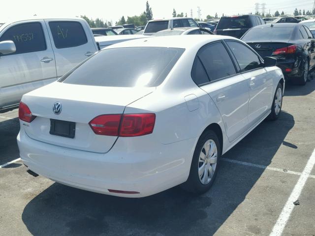 3VW2K7AJ6EM241517 - 2014 VOLKSWAGEN JETTA BASE WHITE photo 4
