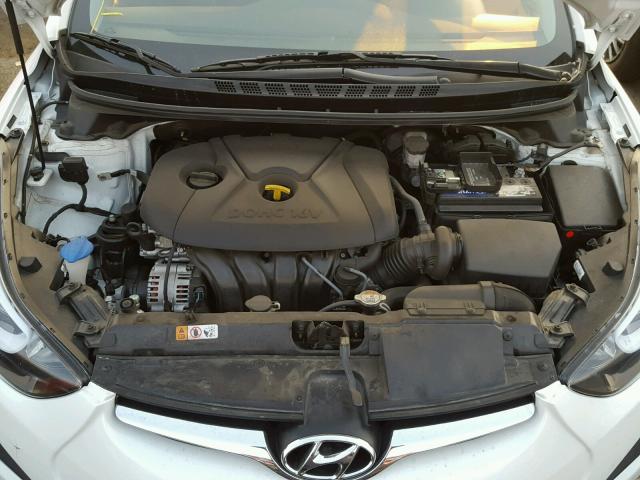 5NPDH4AE6GH673870 - 2016 HYUNDAI ELANTRA SE WHITE photo 7