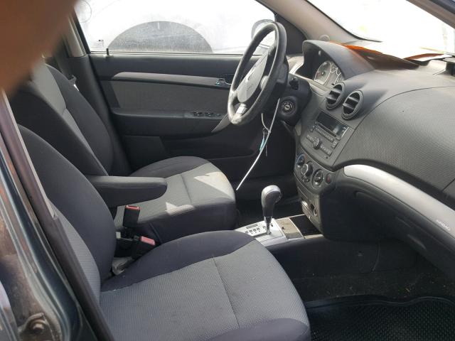 KL1TD6DE4AB133917 - 2010 CHEVROLET AVEO LS GREEN photo 5