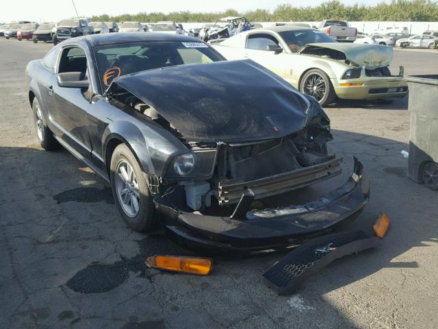 1ZVFT80N265172051 - 2006 FORD MUSTANG BLACK photo 1