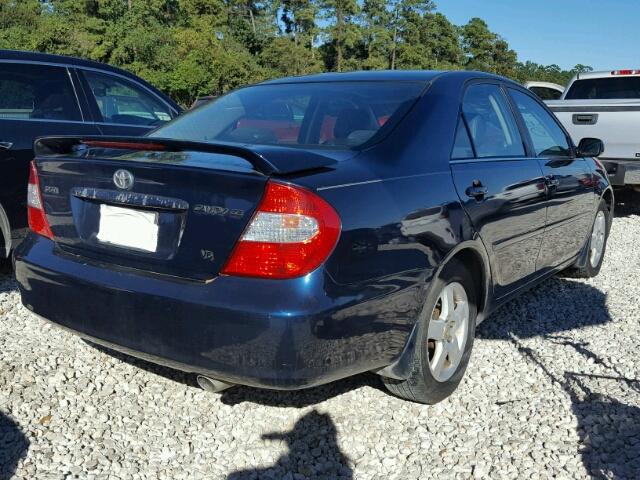 JTDBF32K220022057 - 2002 TOYOTA CAMRY LE BLUE photo 4