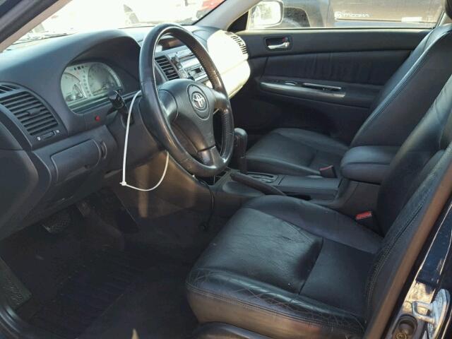 JTDBF32K220022057 - 2002 TOYOTA CAMRY LE 蓝色 照片 9