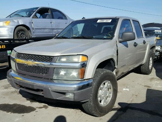 1GCDT136658169110 - 2005 CHEVROLET COLORADO SILVER photo 2